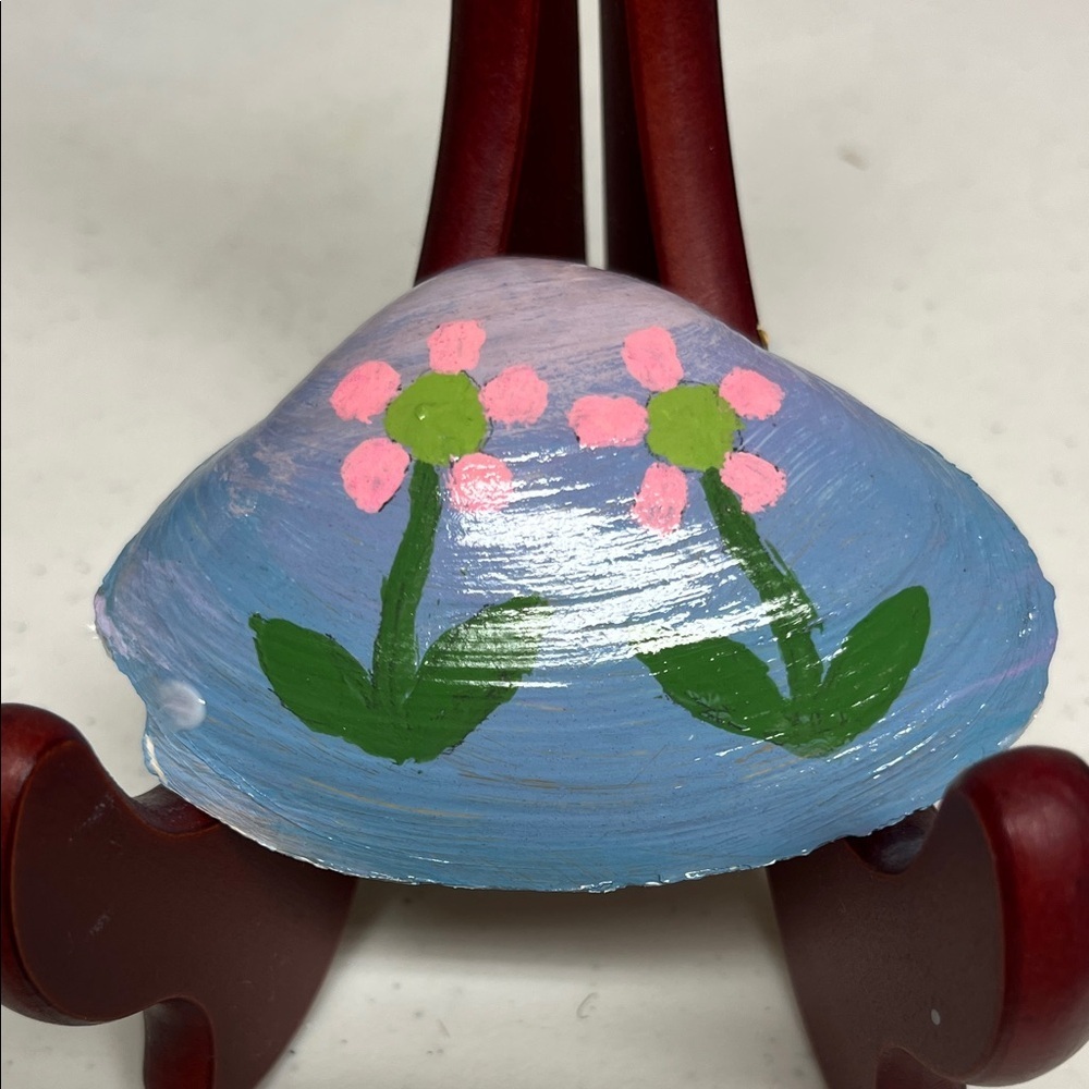 Hand-Painted Floral Seashell Decor